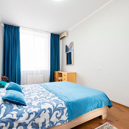 אלמטי Comfortable Apartment In The Golden Square. מראה חיצוני תמונה
